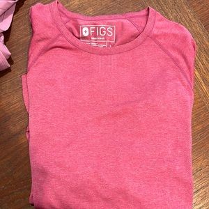 Figs under scrubs. Quartz is the color.